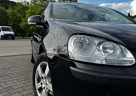 VW Golf Volkswagen Trendline
