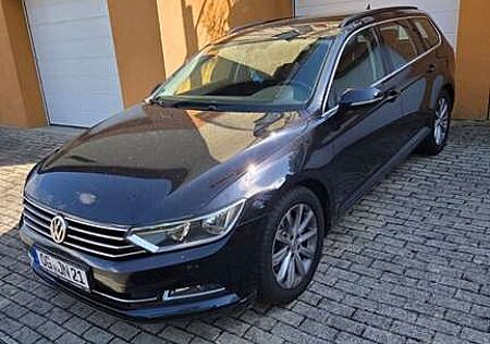 VW Passat Variant Volkswagen 2.0 TDI SCR DSG BlueMotionHighline