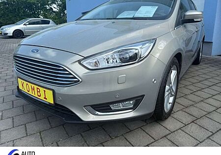 Ford Focus Turnier Titanium ECO Boost *Kamera*NAVI*