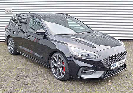 Ford Focus ST Turnier Autom.*PERFORMANCE*PANO.D.*B&O*LED*