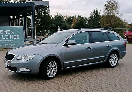 Skoda Superb Combi 1.8 TSI DSG FAMILY