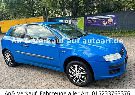 Fiat Stilo 16V Trofeo 1.4 liter kein Tüv wird ohne ve