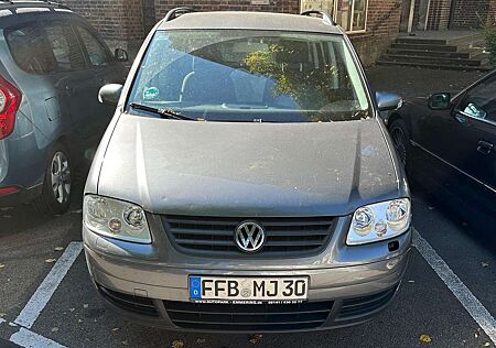 VW Touran Volkswagen 1.6 Trendline