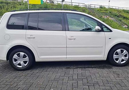 VW Touran Volkswagen /R-Line/Scheckheft/ 7 Sitze