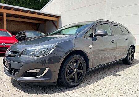 Opel Astra Sports T. 2.0 CDTI Active EU5 / Tüv 4.27