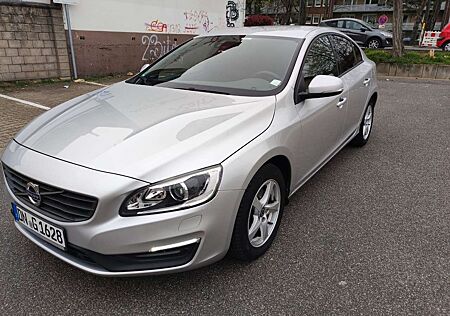 Volvo S60 Lim. Linje Business Navi Leder Xenon