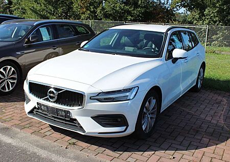 Volvo V60 Momentum