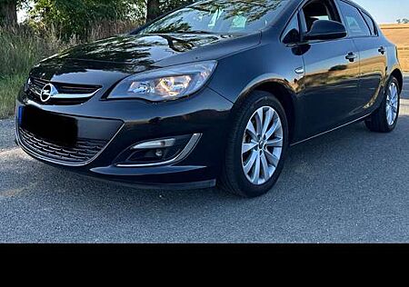Opel Astra 1.4 Turbo Sports J