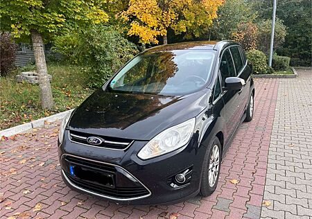 Ford Grand C-Max 2.0 TDCi Titanium