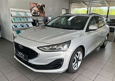 Ford Focus Turnier 1.0 1.Hand|Navi|Kamera|Klimaut.