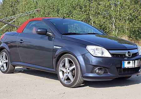 Opel Tigra Twin Top 1.8 Illusion