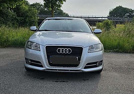 Audi A3 1.6 Attraction