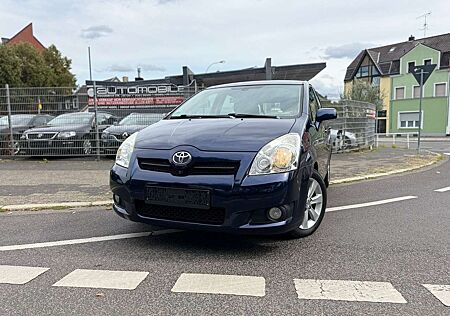 Toyota Corolla Verso 2.2 D-4D Executive*2.Hand*TÜV&ServiceNEU7SITZER