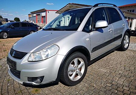 Suzuki SX4 1.6 VVT Streetline 4x2 Club