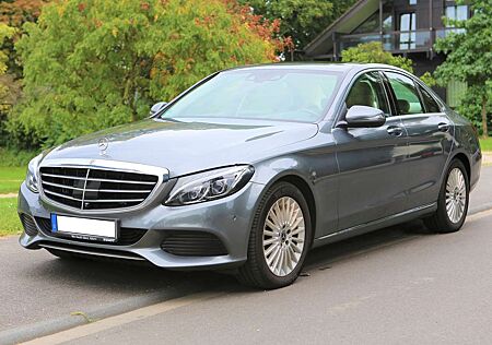 Mercedes-Benz C 400 4Matic 9G-TRONIC Exclusive