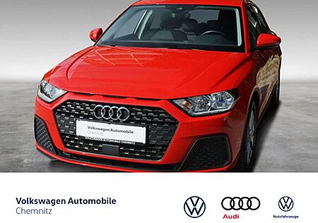 Audi A1 1.0 TFSI basis DAB+ *Car Play*