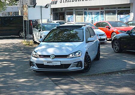 VW Golf Volkswagen VII GTI Performance / Traumausstattung/