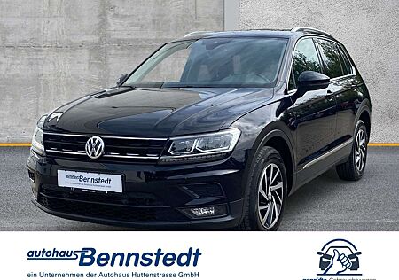 VW Tiguan Volkswagen 2.0 TDI DSG 4M AHK PANOD STANDHZG ACC eKLAPPE
