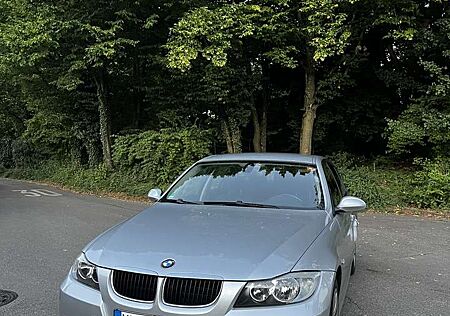BMW 318i 318