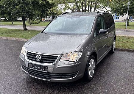 VW Touran Volkswagen 1.4 TSI Conceptline