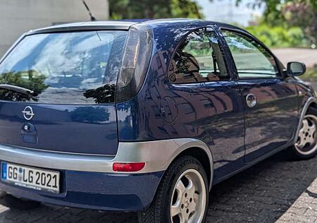 Opel Corsa 1.2 16V Sport/ Top Zustand