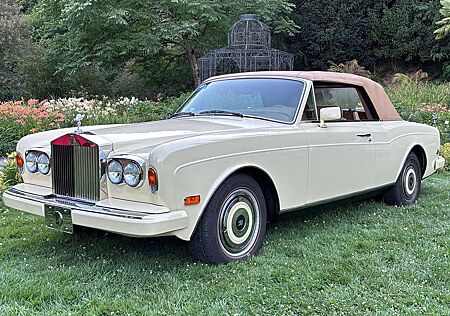 Rolls-Royce Corniche Corniche II  1988 mit K-Jetronic