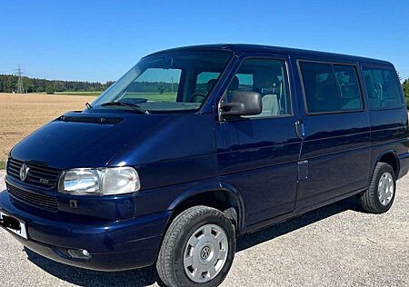 VW T4 Multivan Volkswagen Multivan T4 TDI 7DC UY2