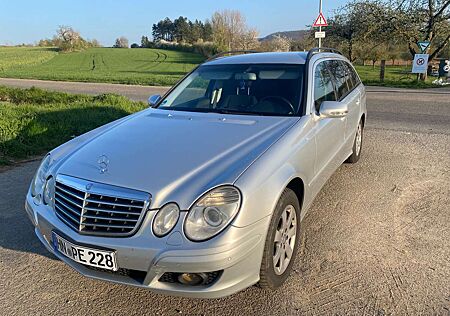 Mercedes-Benz E 220 T CDI Automatik Classic DPF