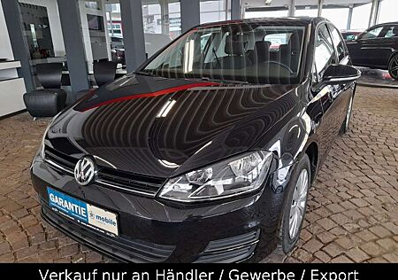 VW Golf Volkswagen VII Lim. Trendline BMT