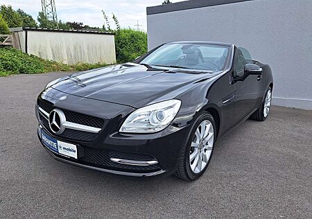 Mercedes-Benz SLK 200 BE * Airscarf*Leder*Navi*Pano*SHZ*SR+WR*Scheckheft