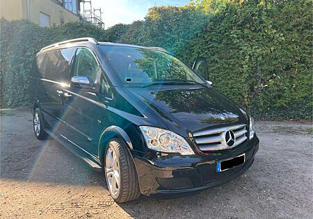 Mercedes-Benz Viano 3.0 CDI DPF lang Automatik Ambiente Edition