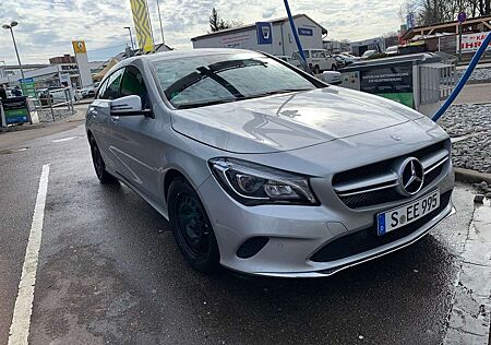 Mercedes-Benz CLA 180 Shooting Brake