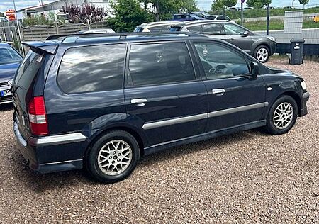 Mitsubishi Space Wagon 2.4 Benzin GDI Motion Plus Automatik 6 Sitze Klima