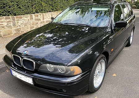 BMW 525i 525 touring