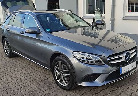 Mercedes-Benz 220 C220 d T-model 4MATIC AVANTGARD Standh.