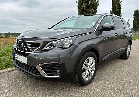 Peugeot 5008 gebraucht kaufen Peugeot 5008 PureTech 130 Active - 7 sitzer