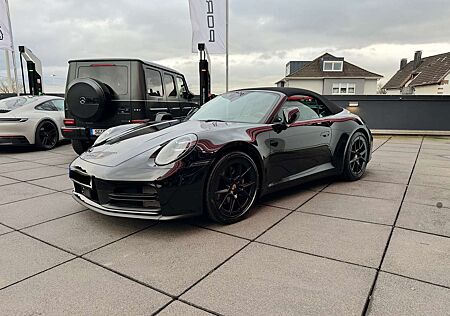 Porsche 992 Carrera Cabriolet