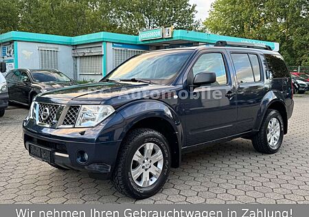 Nissan Pathfinder 2.5 dCi Elegance*AHK*4x4*7-Sitzer*