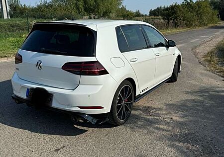 VW Golf GTI Volkswagen TCR 2.0 TSI OPF DSG