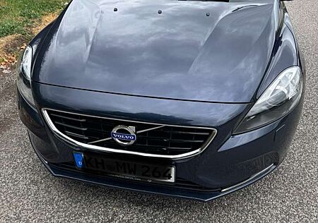Volvo V40 You!