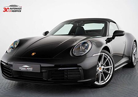 Porsche 992 Targa 14-Wege BOSE Chrono Sportabgas Leder