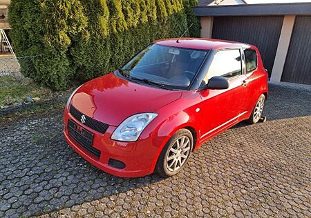 Suzuki Swift 1.3 Club