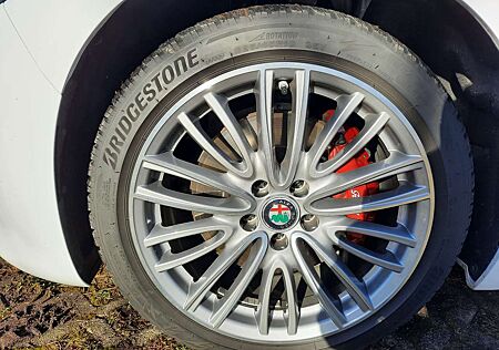 Alfa Romeo Giulia 2.0 Turbo 16V AT8-Q4 Veloce