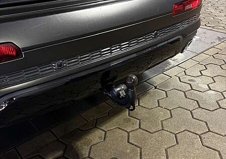 Audi SQ7 TDI quattro tiptronic