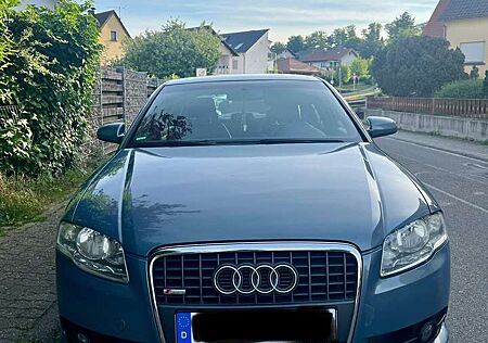 Audi A4 2.0 T FSI e