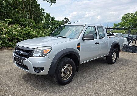 Ford Ranger 2.5 TDCI Doppelkabine 4X4 XL Klimaanlage 4 Sitzer