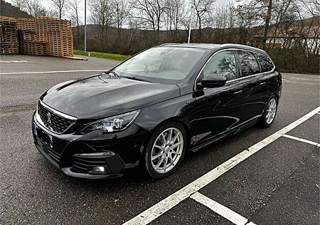 Peugeot 308 SW BlueHDi 180 EAT8 Stop & Start GT