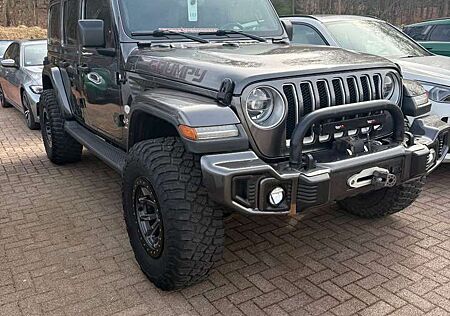 Jeep Wrangler Unlimited Sahara (US MODEL)