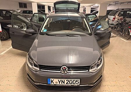 VW Polo Volkswagen 1.2 TSI (Blue Motion Technology) DSG SOUND
