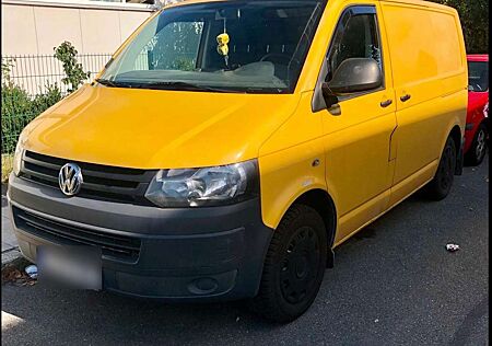 VW T5 Transporter Volkswagen Kasten mit Teilausbau HU 2/2026, Bett und Schrank